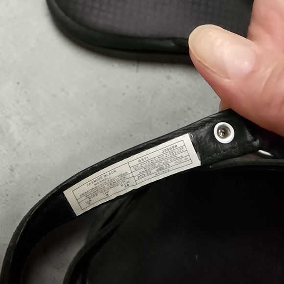 Merrell Black Strappy Slip-On Sandals - Picture 5 of 6